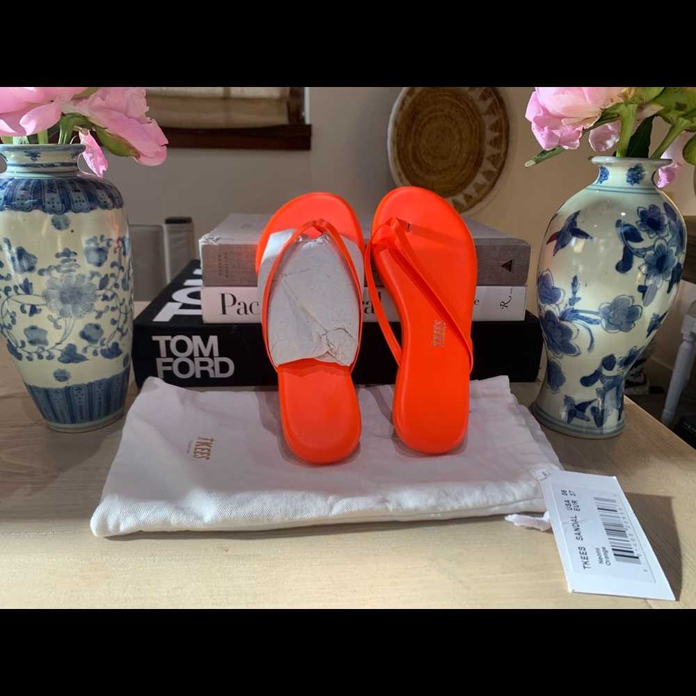 NWT Neon Orange TKEES